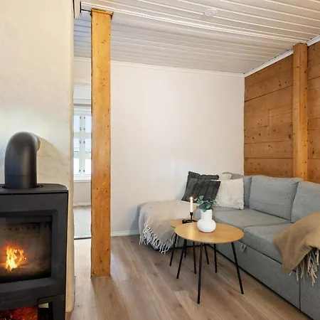 Apartment Cozy Hideaway With Private Balcony And Self Check In