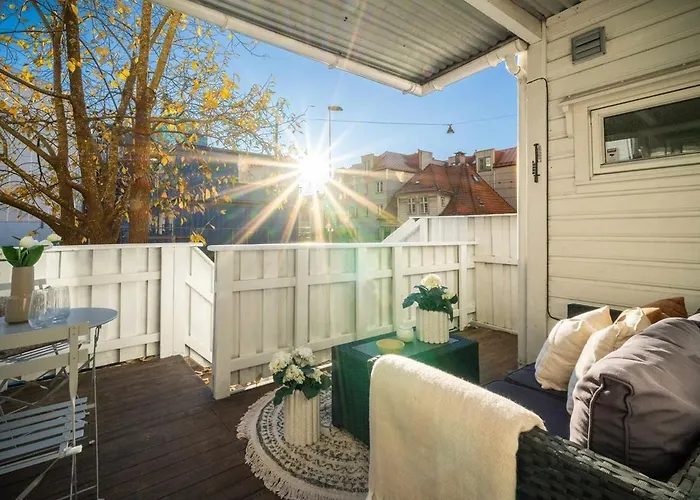 Cozy Hideaway With Private Balcony And Self Check In Bergen