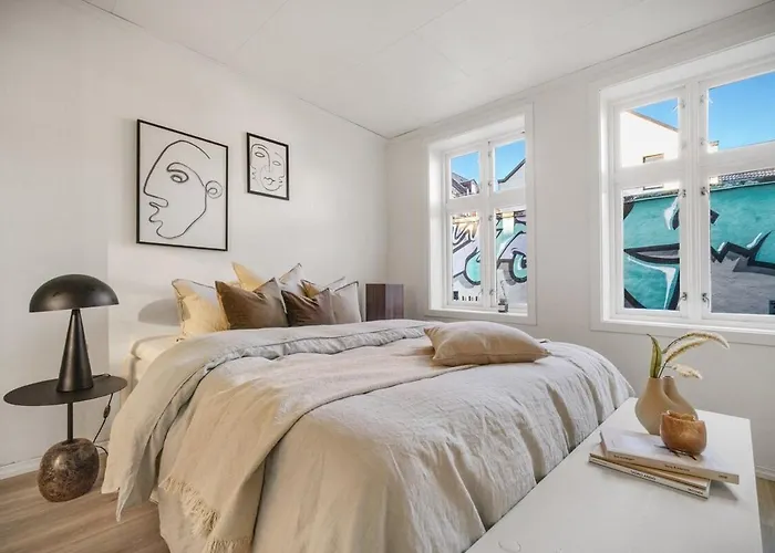 Cozy Hideaway With Private Balcony And Self Check In *