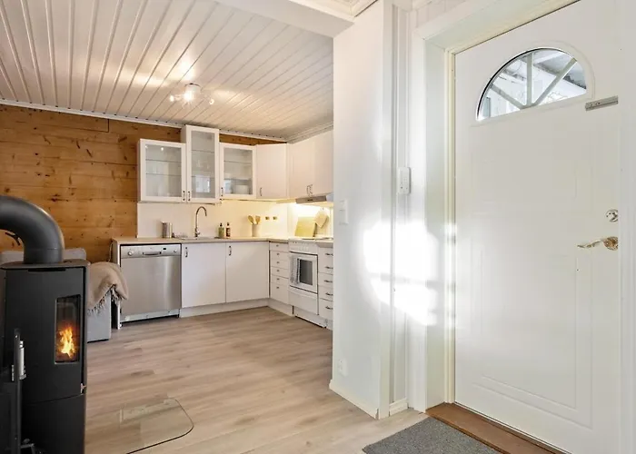 Cozy Hideaway With Private Balcony And Self Check In Daire *